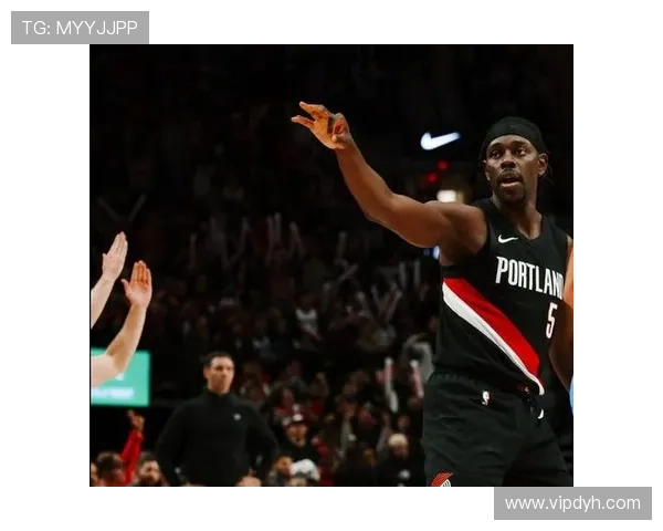 多特解读卡森华莱士与米切尔组织能力：核心在于比赛阅读与应变技巧